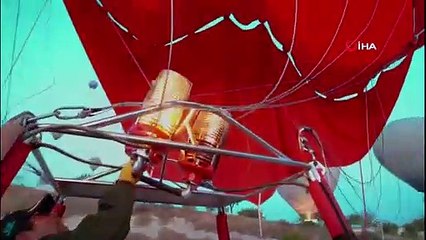 Kapadokya'da Sıcak Hava Balon Turları Yağmur Nedeniyle İptal Edildi