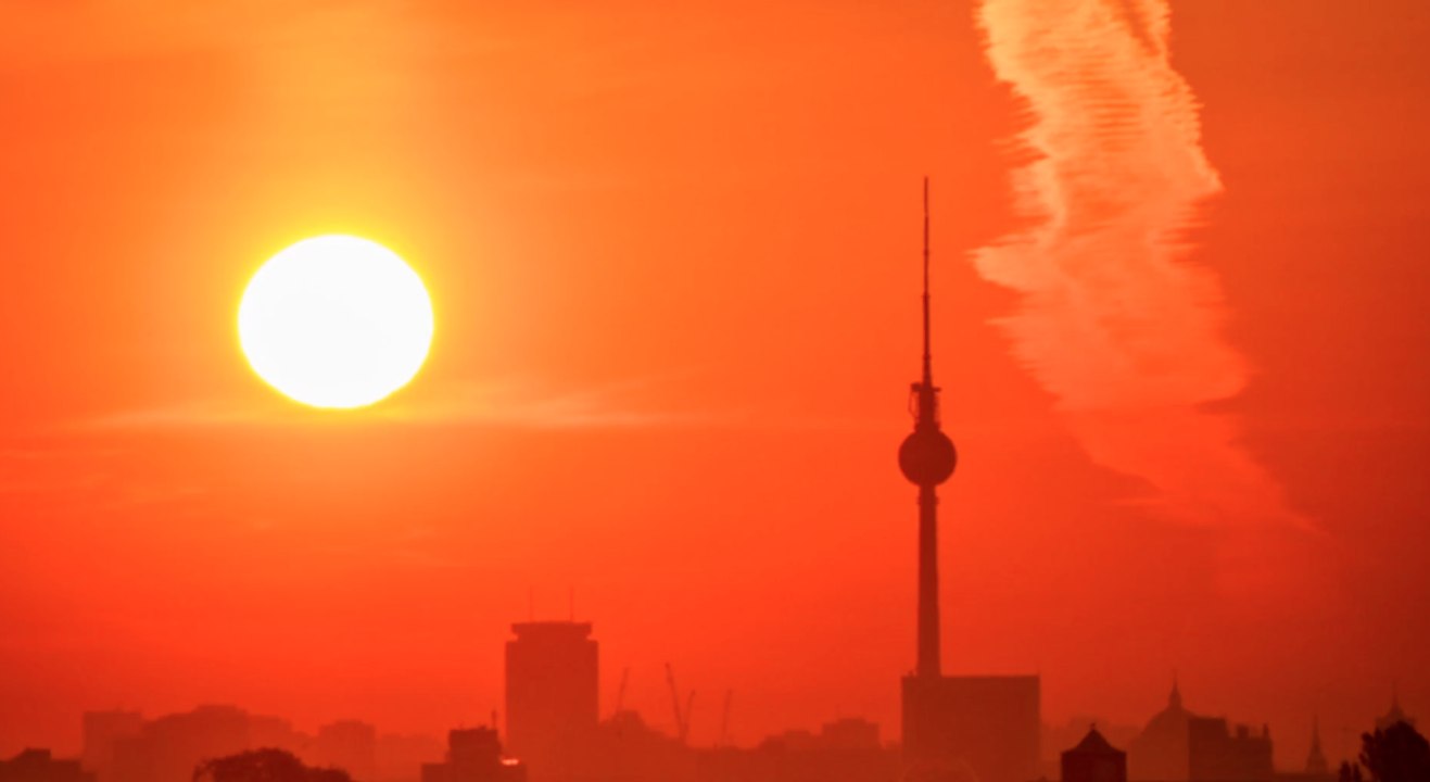 Deutschland: hitze-hammer am feiertag