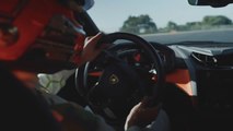 VÍDEO: Andrea Caldarelli prueba el nuevo Lamborghini Revuelto