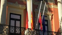 Banderas a media asta en el ayuntamiento de Murcia