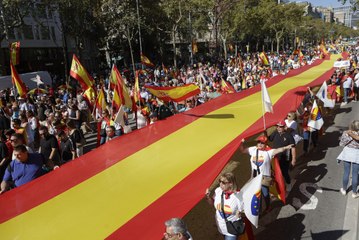 Vox pide a la gente que salga a la calle para defender España
