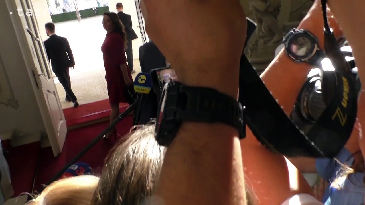 ZÁZNAM: Vyjadrenie R. Fica po prijatí prezidentkou Z. Čaputovou