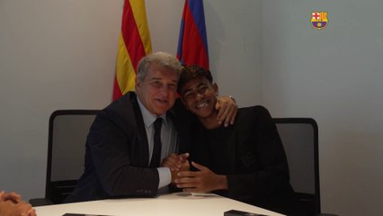 El Barcelona renueva a Lamine Yamal con una cláusula estratosférica