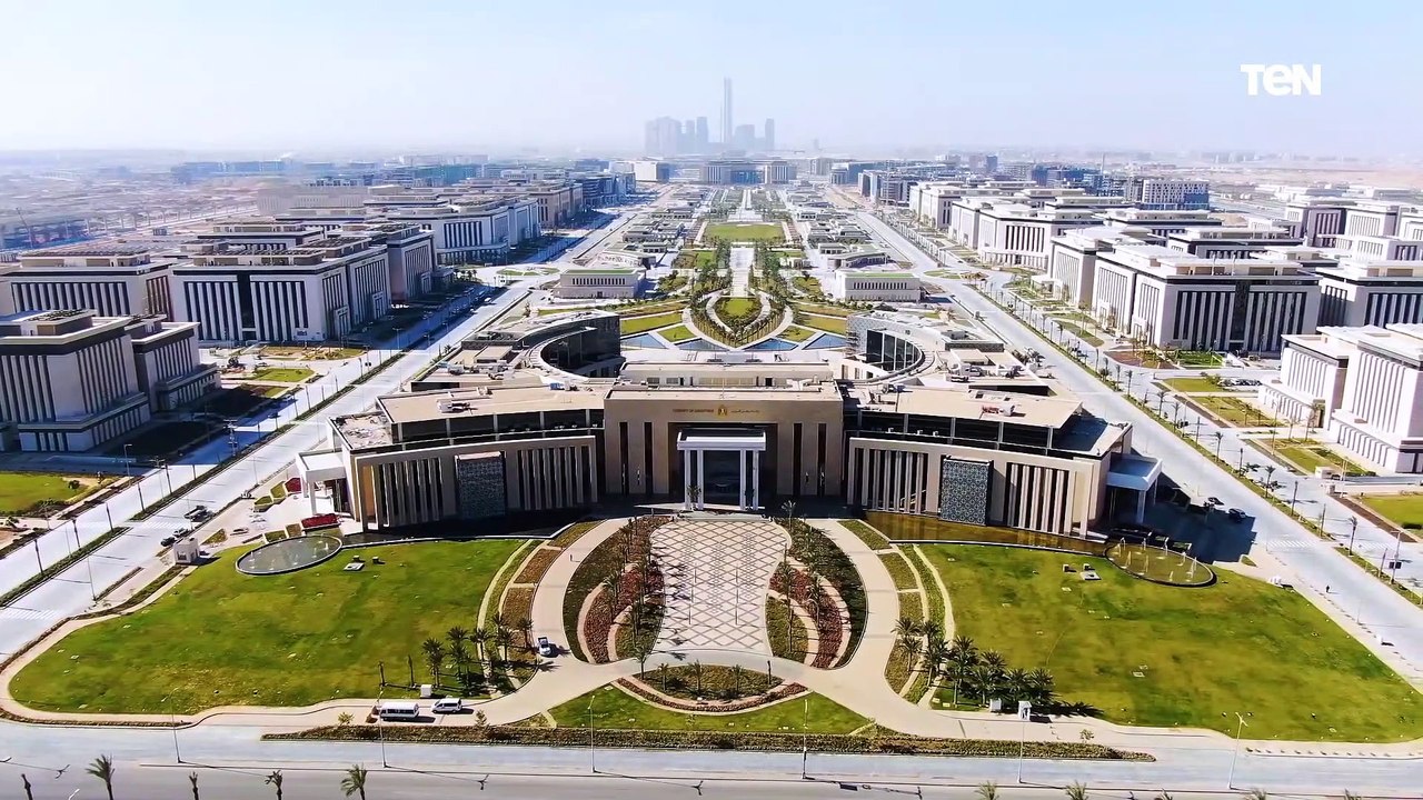 الرئيس السيسي يزور المقر الجديد لرئاسة مجلس الوزراء بالعاصمة الإدارية الجديدة