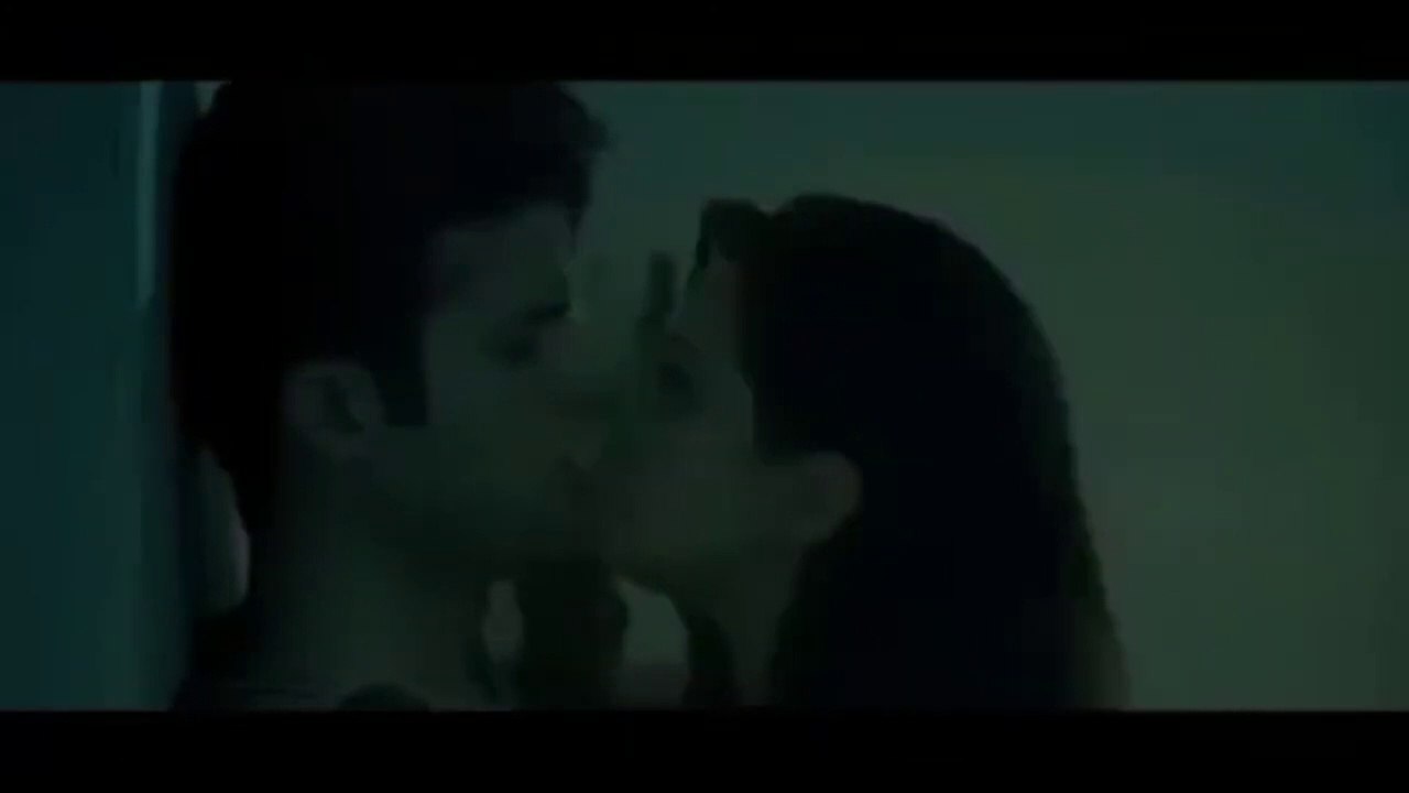 Death Girl  s*x scene romantic Horror Movie Scene_#DeathGirl, #HotRomanticScene, #HorrorMovieScene, #RomanticHorror, #SizzlingScene