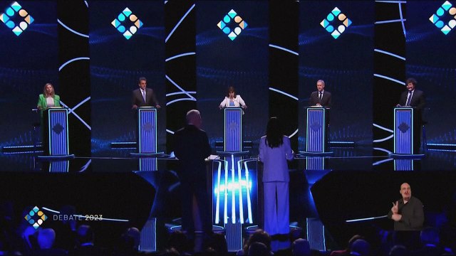 Candidatos a la presidencia de Argentina chocan en primer debate de cara a elecciones