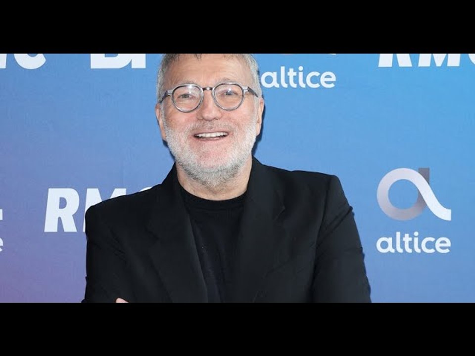 VIDEO: Laurent Ruquier propriétaire d'un manoir de 600m2 en Normandie : piscine, intérieur bichonné