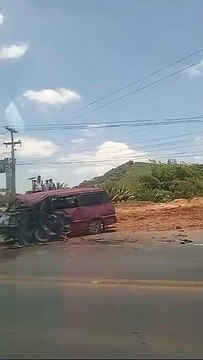 Gestante fica presas nas ferragens em acidente envolvendo três veículos em União dos Palmares