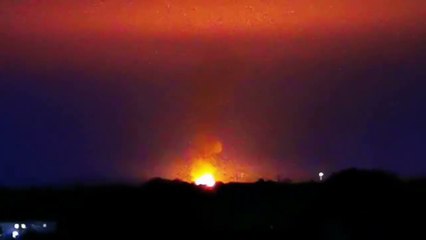 Oxfordshire 'explosion' as lightning strike seen from A34