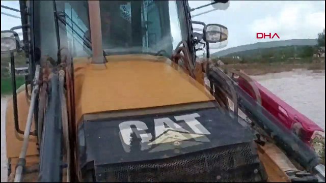 Şile'de Sağanak Yağış Sonrası Koca Deresi Taştı