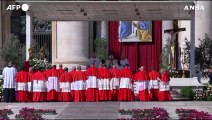 Il Papa in piazza per il Concistoro, crea 21 nuovi cardinali