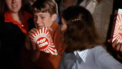 Le Mort-vivant Bande-annonce (EN)