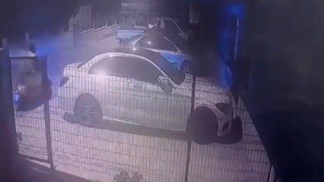 İşten atılınca arkadaşının motosikletini kundakladı