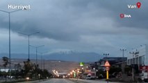 Van'ın Artos Dağı ile Karabet Geçidi’nde mevsimin ilk karı yağdı