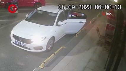 İstanbul'da 280 bin liralık tekel soygunu: Dakikalar içinde dükkanı boşalttılar