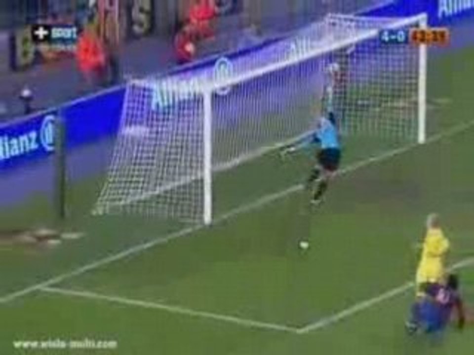 Piękna przewrotka i gol Ronaldinho