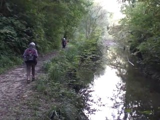 Randonnée de 5 km le long de la Fure à Renage – Découvrez des vestiges historiques 🏞️