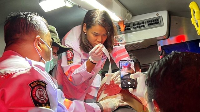 AVM’de silahlı saldırı: Yaralılar var