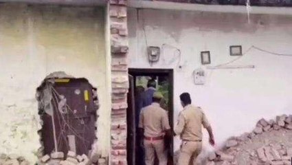 अयोध्या: घर में लहूलुहान मिला युवक का शव, पीएम रिपोर्ट खोलेगा राज