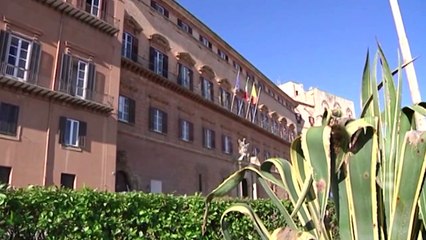 Rifiuti, sindaci in rivolta per una legge dell'Ars