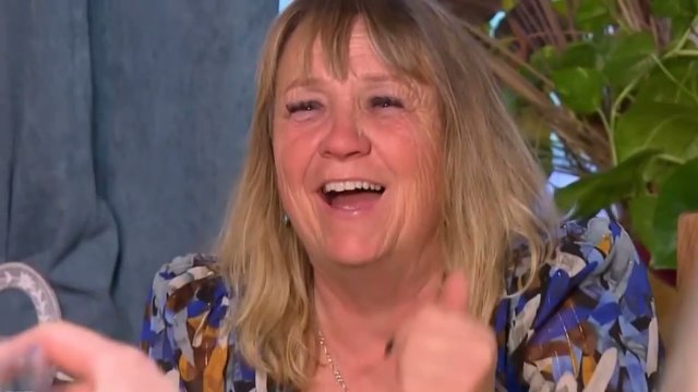 L’amour est dans le pré : le look improbable d’un ami de Christine amuse Julien Doré