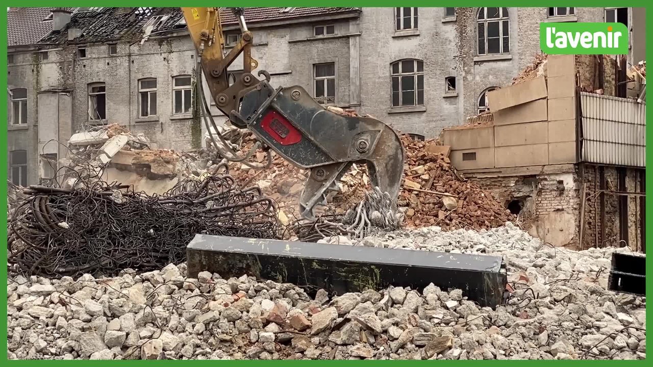 Verviers : la dernière phase de la démolition des galeries Voos, rue du Brou