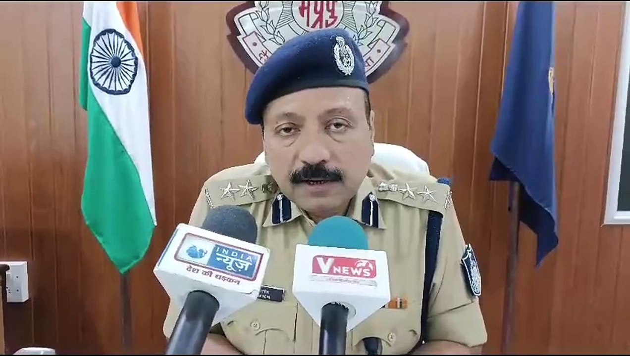 मां ने अपनी 12 वर्षीय बेटी की गले पर कुल्हाड़ी मारकर की हत्या
