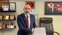 CHP Milletvekili Ali Öztunç, Kahramanmaraş Büyükşehir Belediye Başkanı'nın milletvekillerine gönderdiği koliye tepki gösterdi