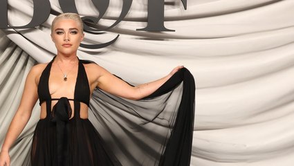 Florence Pugh Channeled Superhero Style in a Naked Gown With a Cape