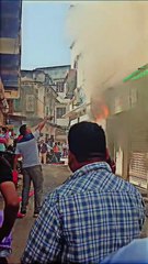 होटल की रसोई में लगी आग, धुएं  का निकला गुबार