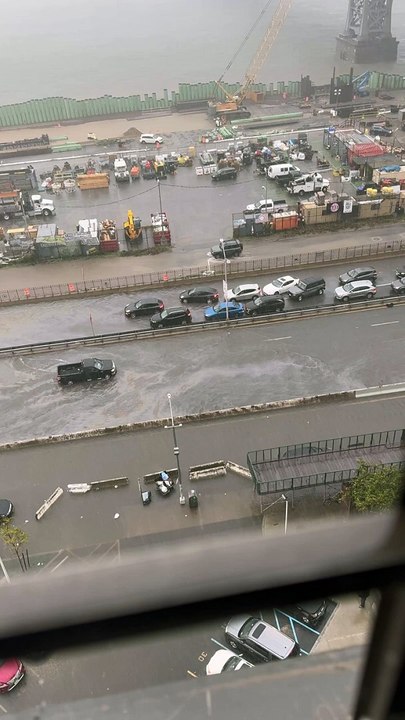 Inondations dans le Lower East Side causées par l'ouragan Ophelia