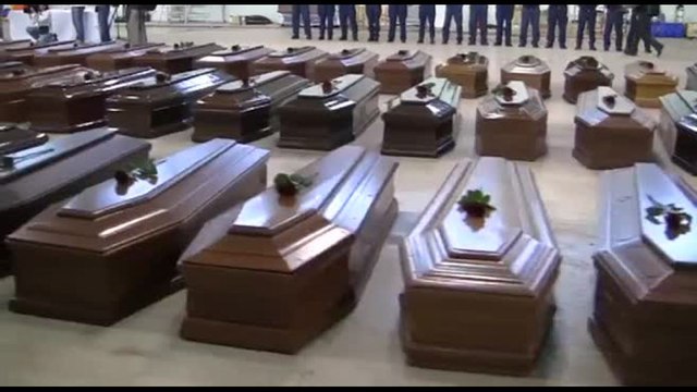 Dieci anni fa la tragedia di Lampedusa, morirono oltre 368 migranti