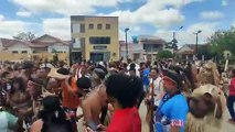 Indígenas ocupam ruas de Caucaia em marcha de homenagem ao Dia do Povo Tapeba
