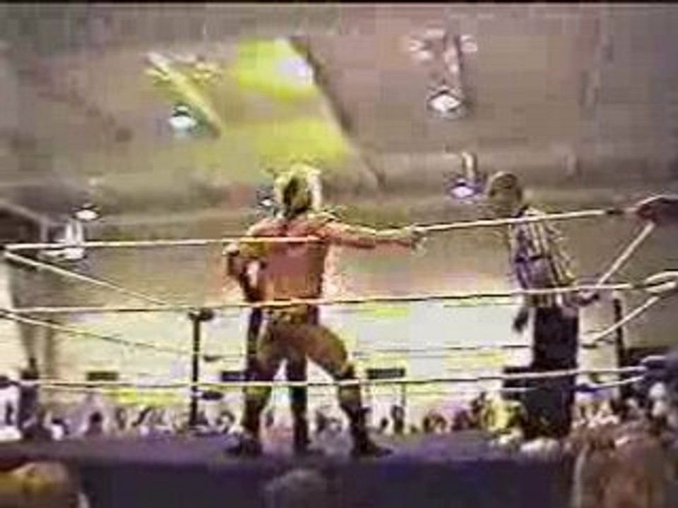 Mean Marc Ash vs Flex Phenom
