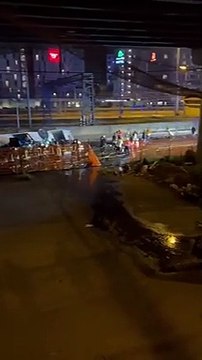 Au moins 20 morts ce soir à Venise lors de la chute d'un bus, qui est tombé d'un pont sur la terre ferme : C'est une immense tragédie avec des scènes apocalyptiques