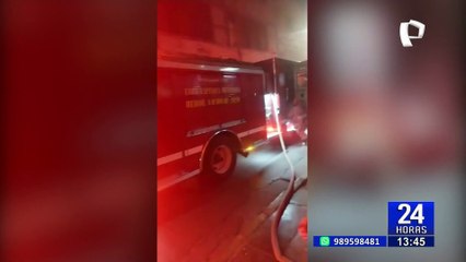 Chiclayo: Vehículo se incendia en plena vía pública