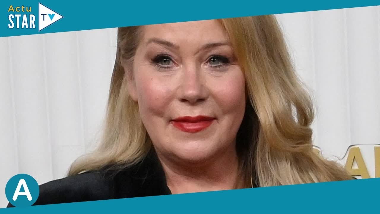 Christina Applegate atteinte d'une sclérose en...
