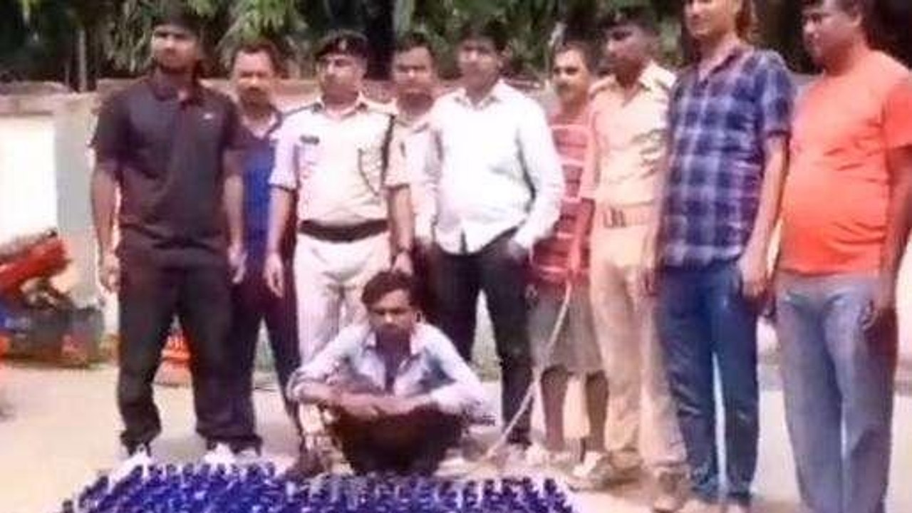 किशनगंज: उत्पाद विभाग को मिली कामयाबी, विदेशी श...