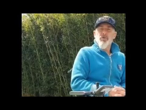 Vincent Lagaf : en fauteuil roulant, il donne de ses nouvelles après son accident