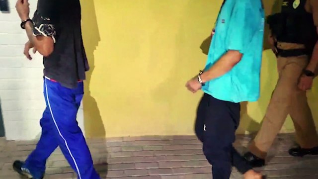 Imagens flagram ação de bandidos durante furto de carnes em mercado no bairro Neva