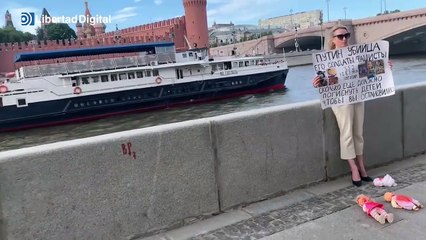 Rusia condena a la periodista que protestó en directo contra la guerra de Ucrania