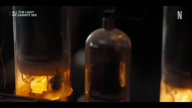 Mark Ruffalo allume Toute la lumière que nous ne pouvons voir : bande-annonce (Vo)
