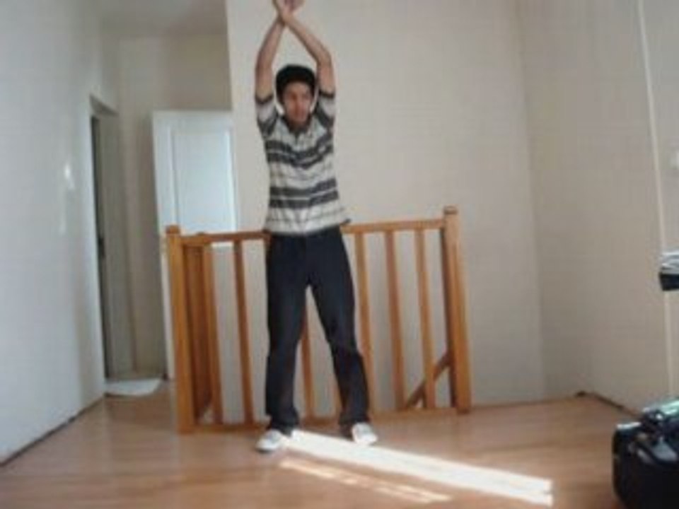 Apprendre la tecktonik 2 partie 2/2