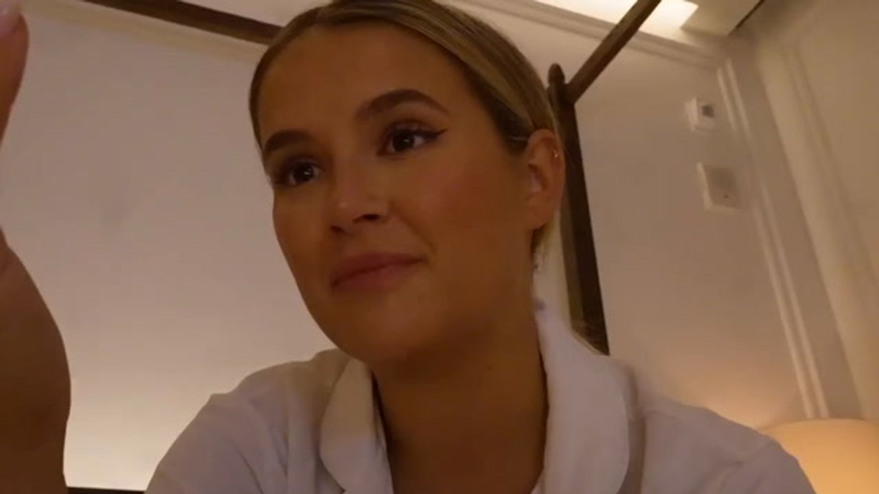 Molly-Mae breaks down as she admits she’s ‘not in a good place’