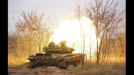 VIDEO: Un Ukrainien capture un tank et se plaint de ses défauts au support russe