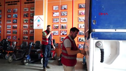 Tuzla Belediyesi Engellilere Akülü Araç Dağıtıyor