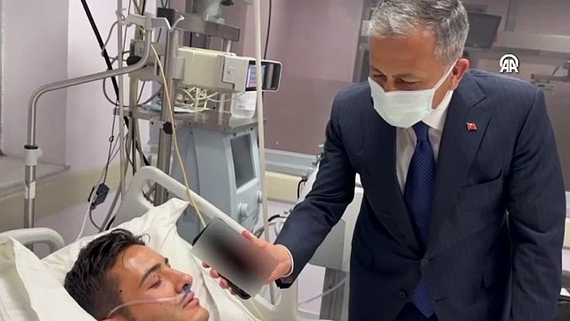 Cumhurbaşkanı Erdoğan tedavisi devam eden polis memuru Alim Reis'le telefonla görüştü