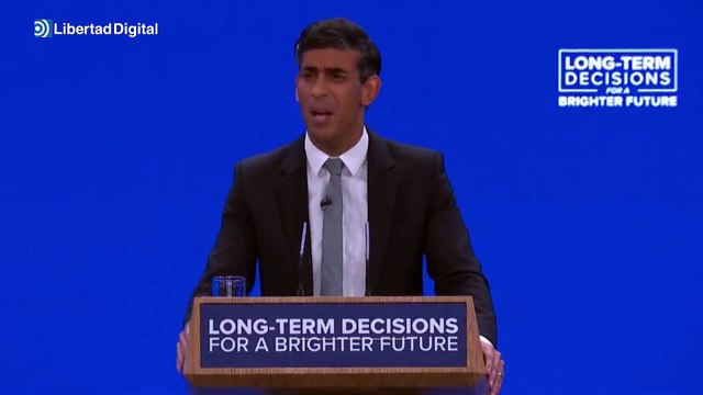 El primer ministro británico asegura que un hombre es un hombre y una mujer es una mujer, es sólo sentido común