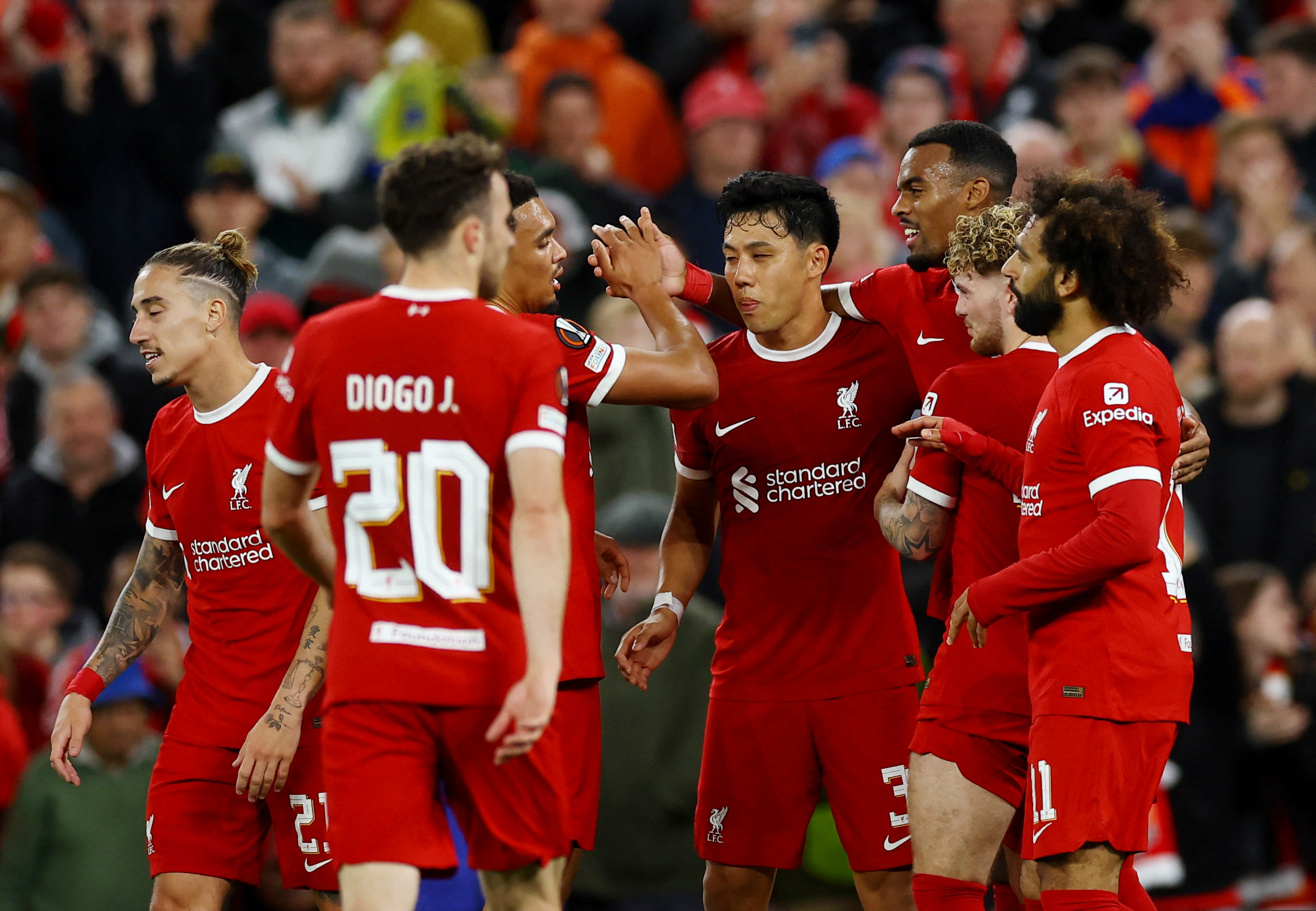 Jota 'first player to get sent off for not touching a player' - Klopp