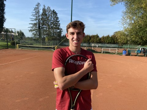 Nouveaux classements en tennis amateur: le phénomène Nicolas Bougnet grimpe de 16 classements en 2 étés (vidéo)